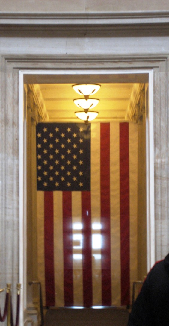 Flag in DC.JPG